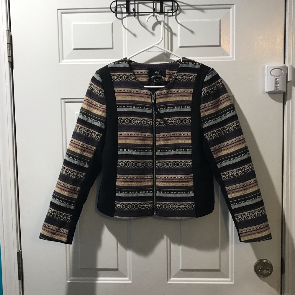 29. H&M Women's Multicolor Patterned Jacket sz 6